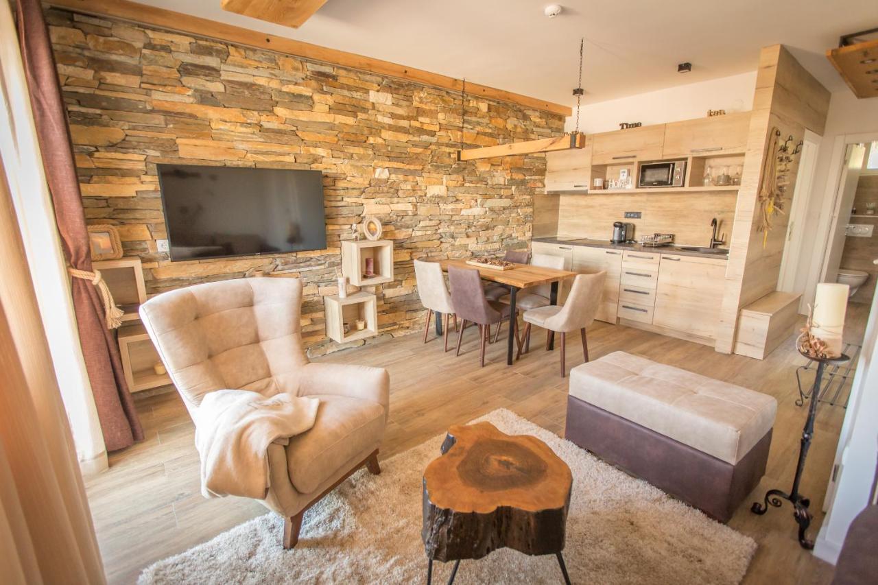 Family Apartmani Kopaonik Luaran gambar
